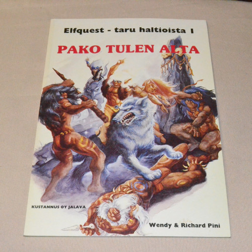 Elfquest - taru haltioista 1 Pako tulen alta